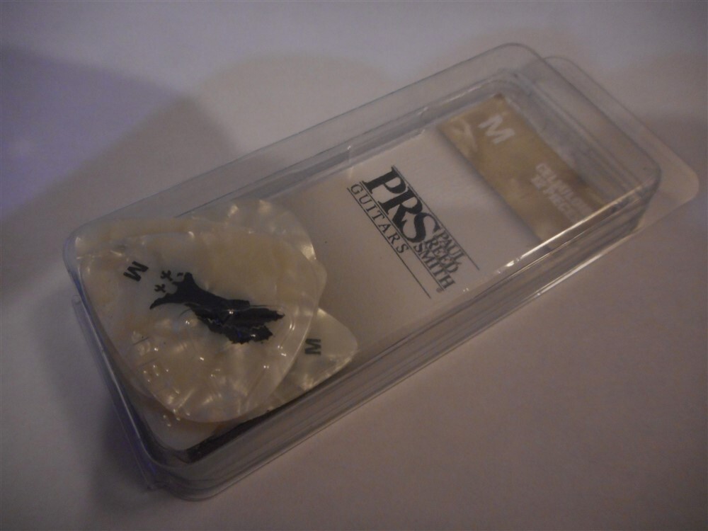 NEW PRS Private Stock Eagle Picks, White Pearloid - MEDIUM, 100147:002:006:009