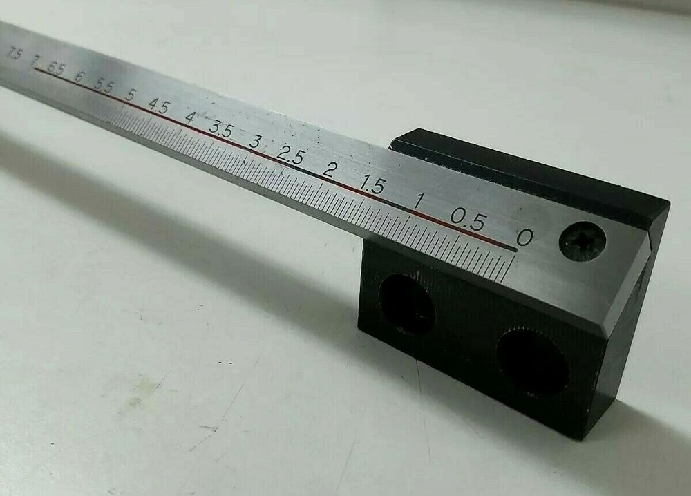Linear Scale Precision 31.5 with mounting blocks