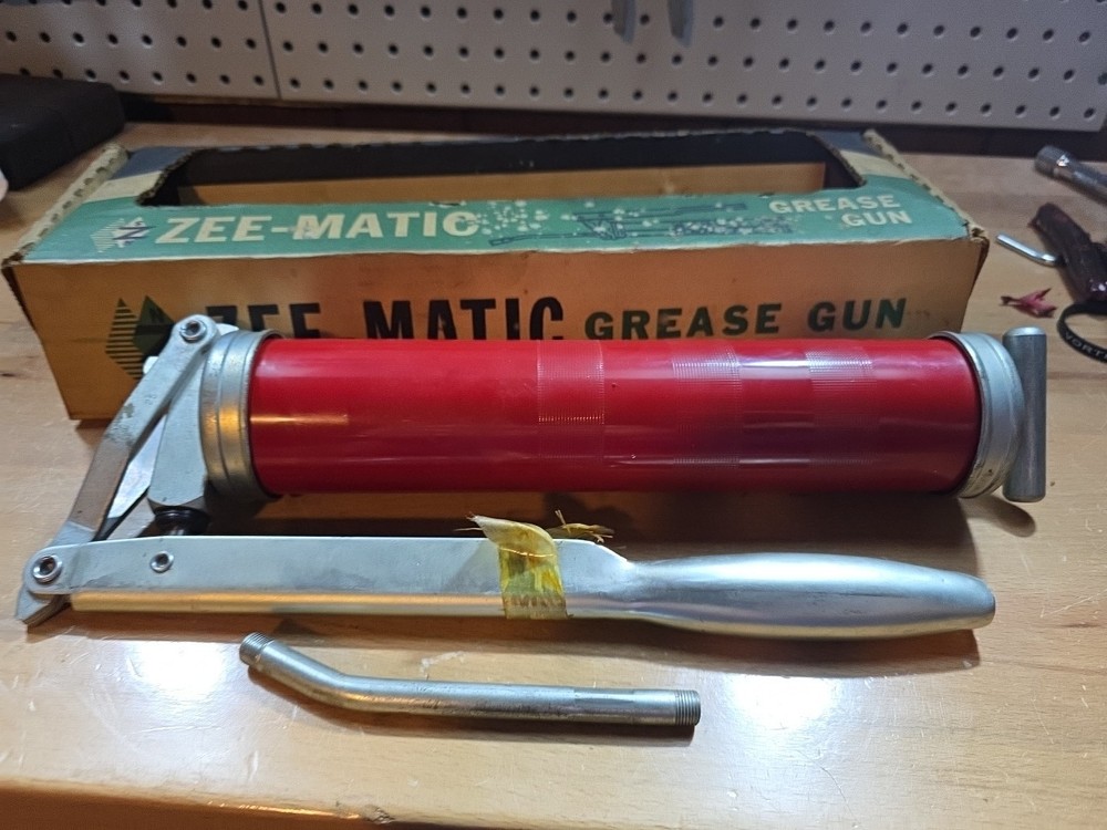 Zee-matic Grease Gun