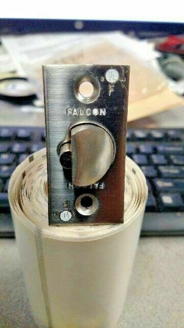 FALCON  UL DEADLATCH US26D 2 3/4" BACKSET