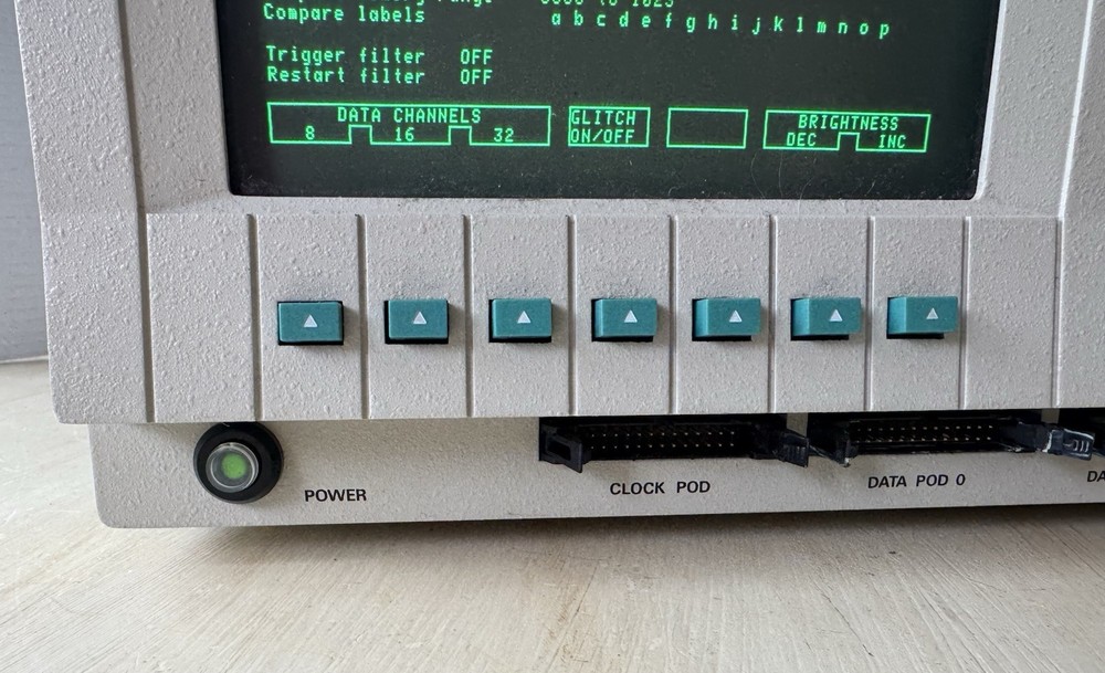 Gould K-50 Logic Analyzer Model 8711FB035 General Purpose Powers On (Untested)