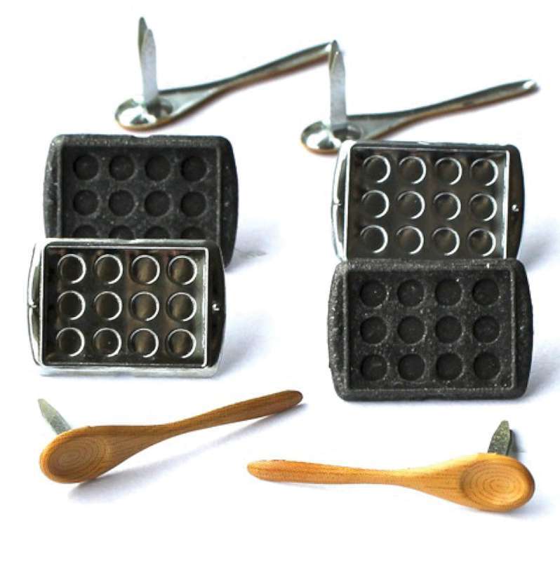 Eyelet Outlet Shape Brads 12/Pkg Baking