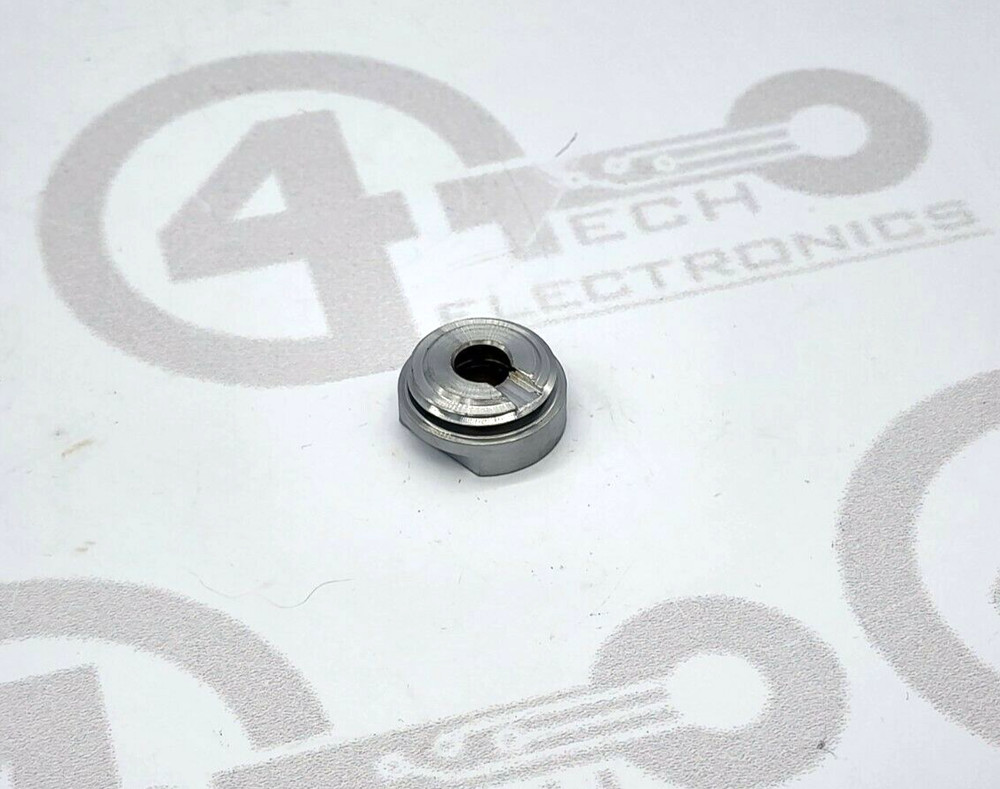 Universal Instruments Small Cap 30835301