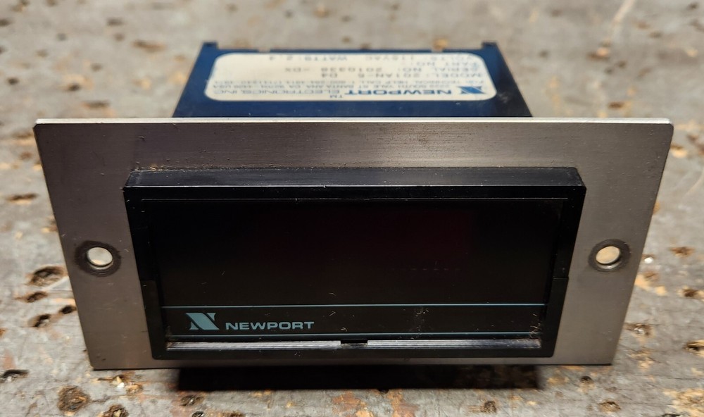 Newport 201AN-5 115V 3.5W Digital Voltage Meter