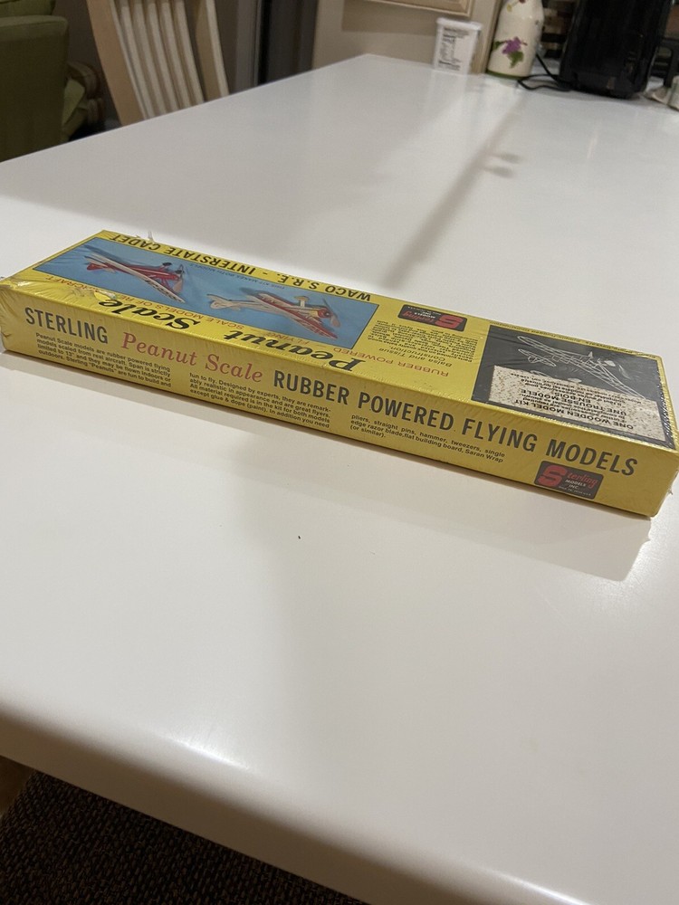 Sterling Waco S.R.E. & Interstate Cadet Peanut Scale Models Kit