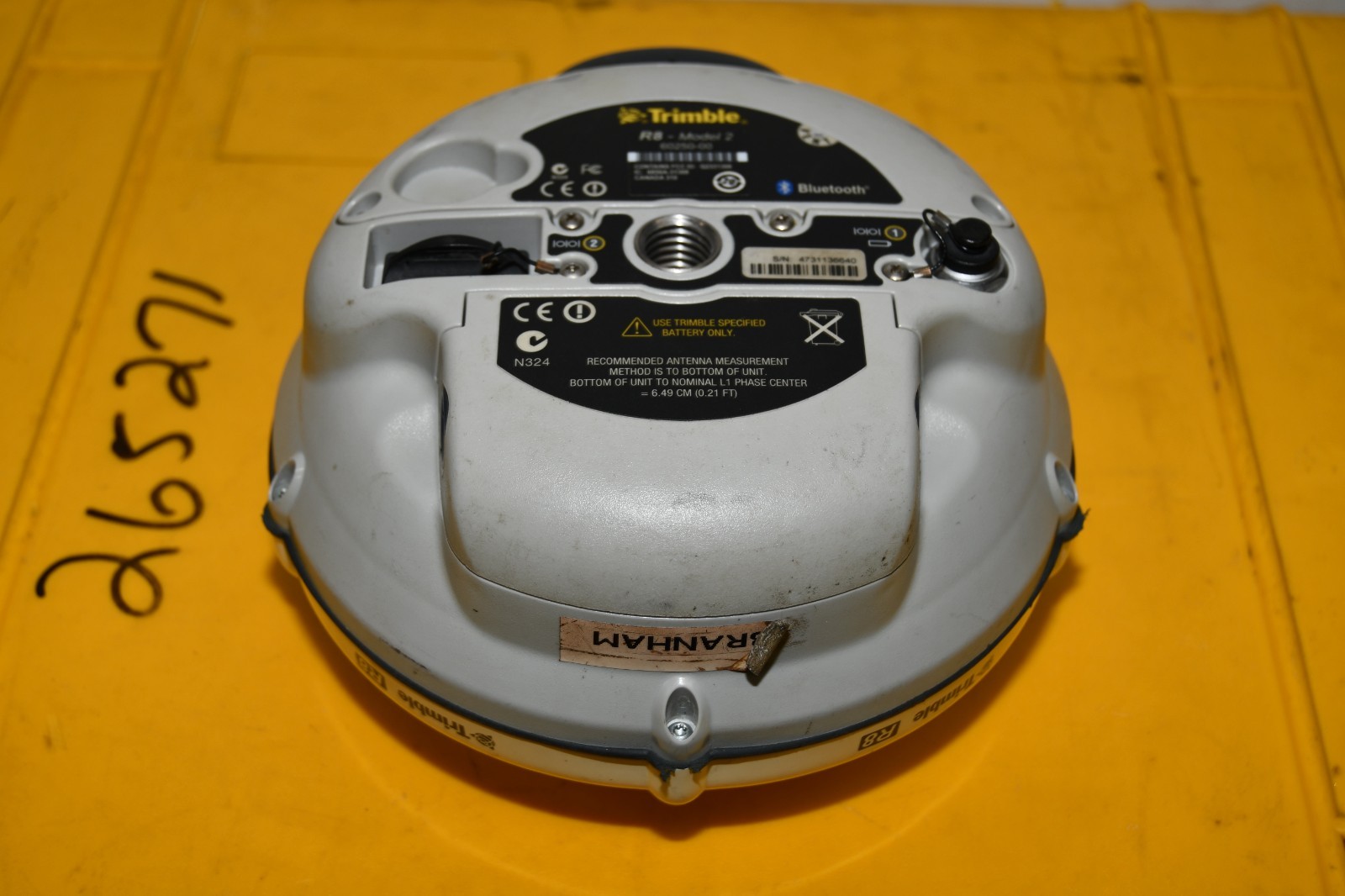 ^ Trimble R8 Model 2 GPS Receiver 60250-00 W/ TSC2 Controller #X6494