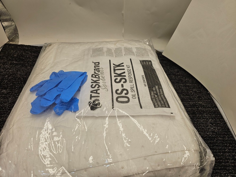 Task Brand Sorbens OS-SKTK Oil Spill Response Assembly