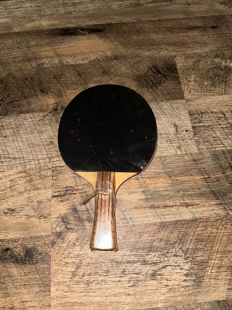 Ping-pong paddle