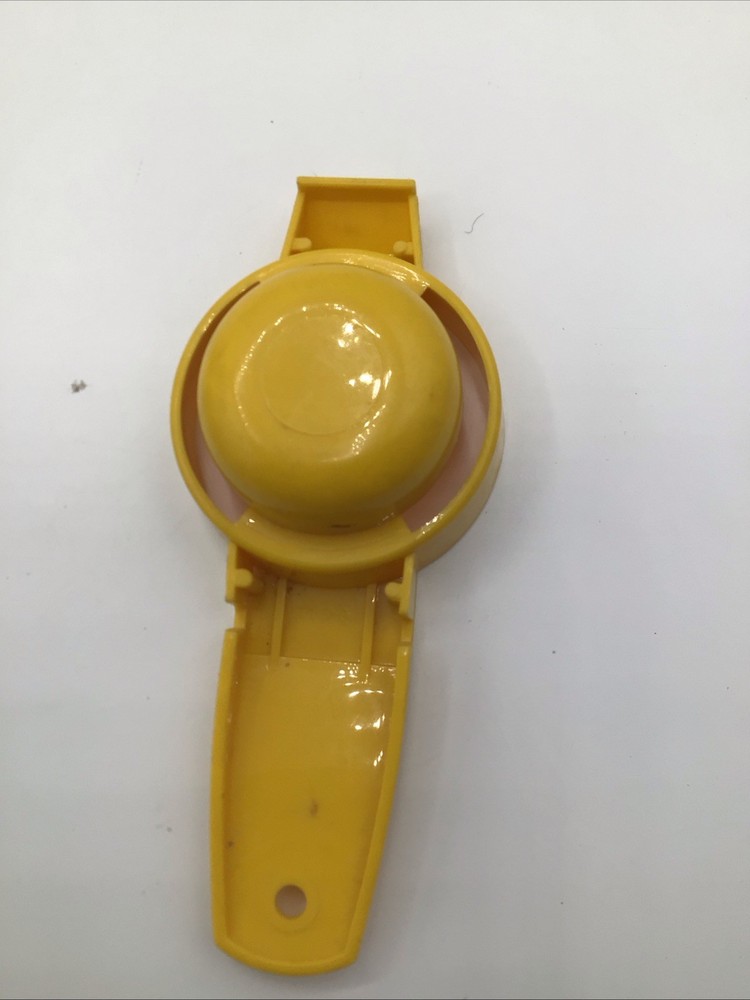 Tupperware Vintage Measuring Spoons Egg Separator Melon Baller