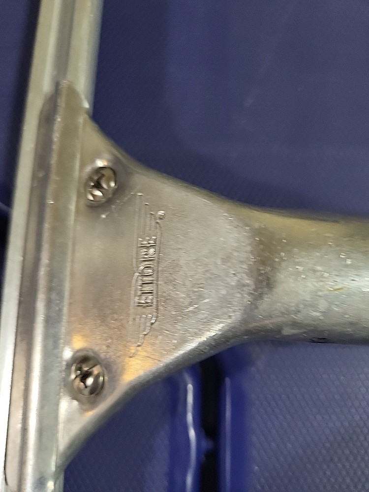 Ettore 11116 Original 16" Window Cleaning Squeegee Rust Proof - Pre-owned