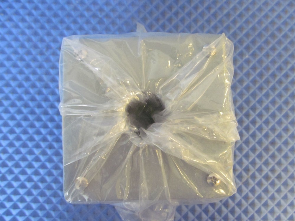 NOS Wiegmann Push Button Enclosure PBXD1WW 12VB65