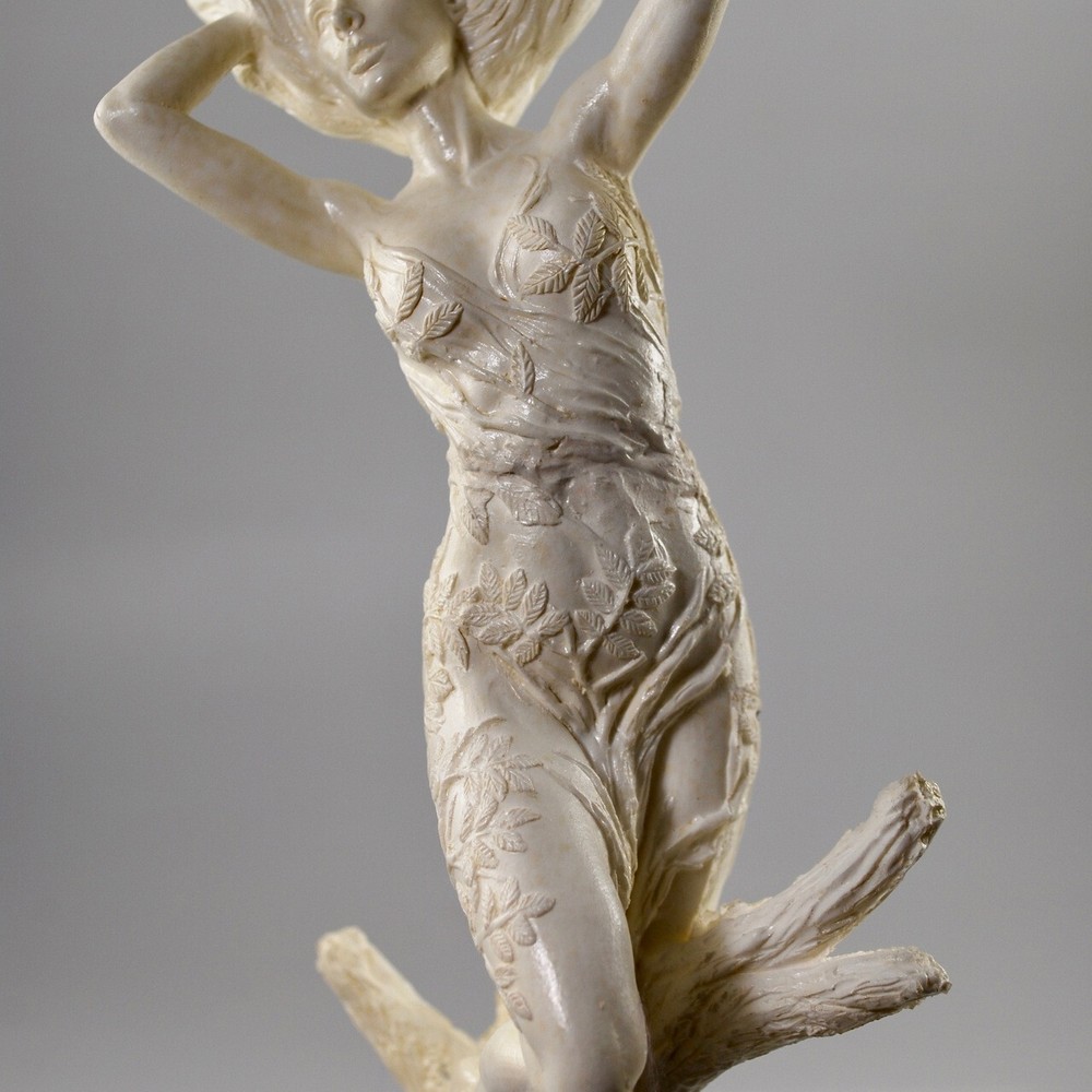 Elder (Ruis) - Hand cast statue