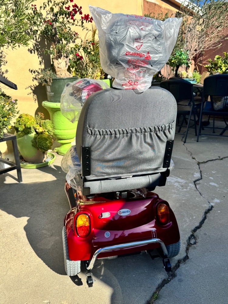 New Merits 3 Wheel Mobility Scooter