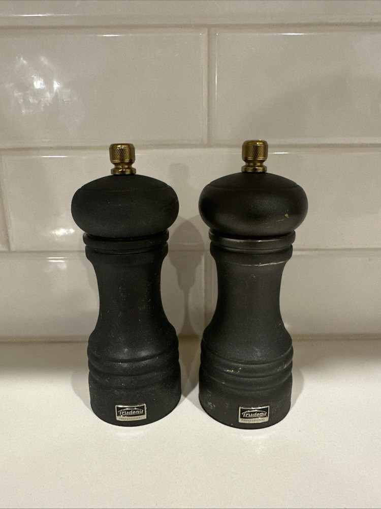 Trudeau Graphite 6" Salt & Pepper Mill Set