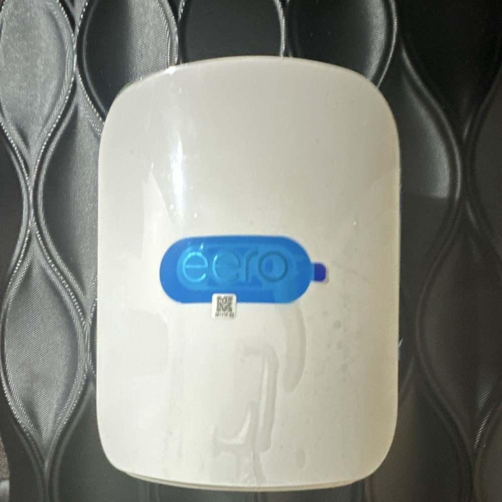 eero Wireless Access Point White Home Network Device Wi-Fi Connectivity