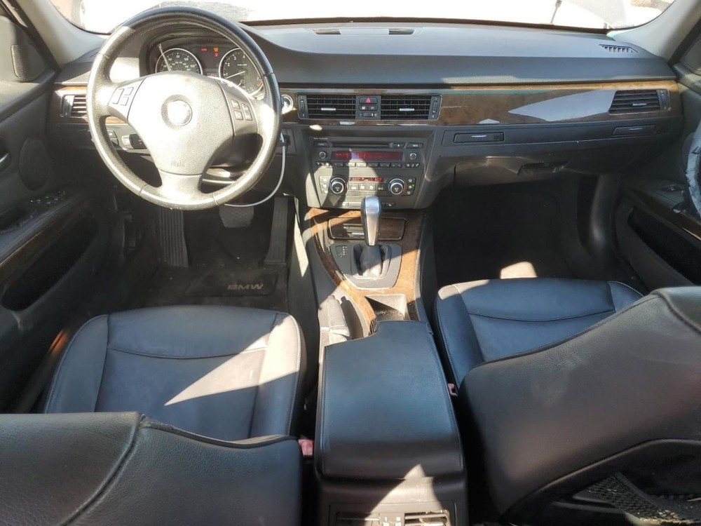 328I 2009 Glove Box 4998341