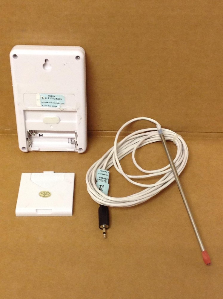 TRACEABLE 6KEA9 High Accuracy Digital Thermometer w/ Probe, WORKING