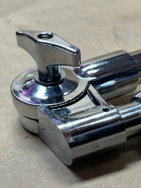 Unbranded Left-Facing Tom Holder - Chrome