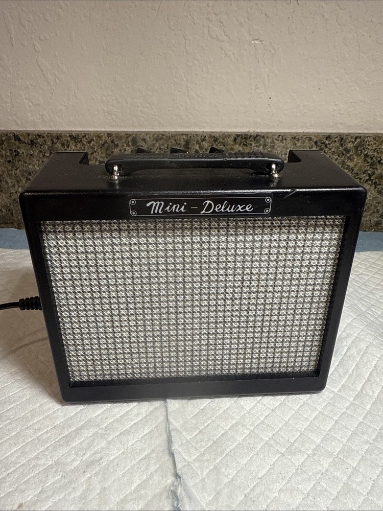 Fender Mini Deluxe Md 20 No Cable