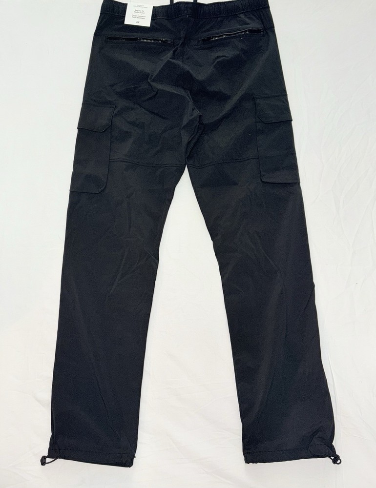 H&M Black Regular Fit Cargo With Adjustable Ankle String Size Medium