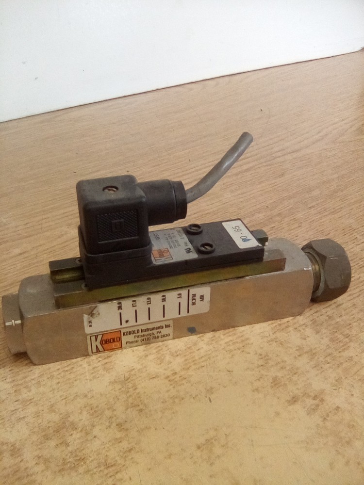 Kobold 41R57 Flow Meter Switch W/Connector