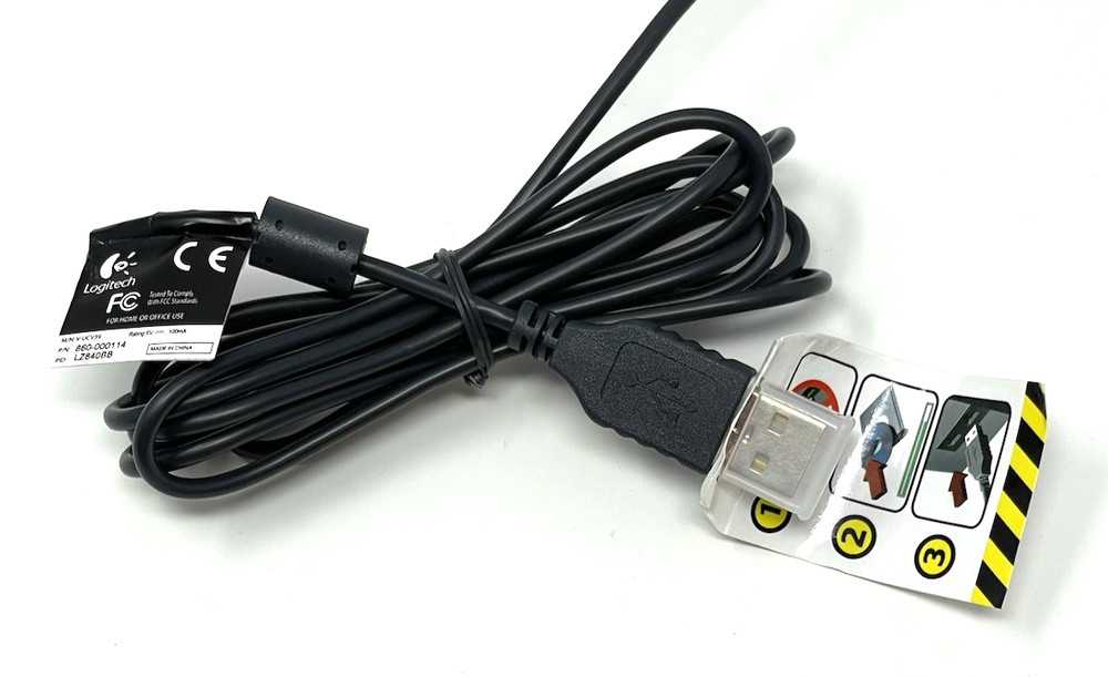 Logitech QuickCam Connect E2500 Webcam with USB Video and Microphone - NEW!