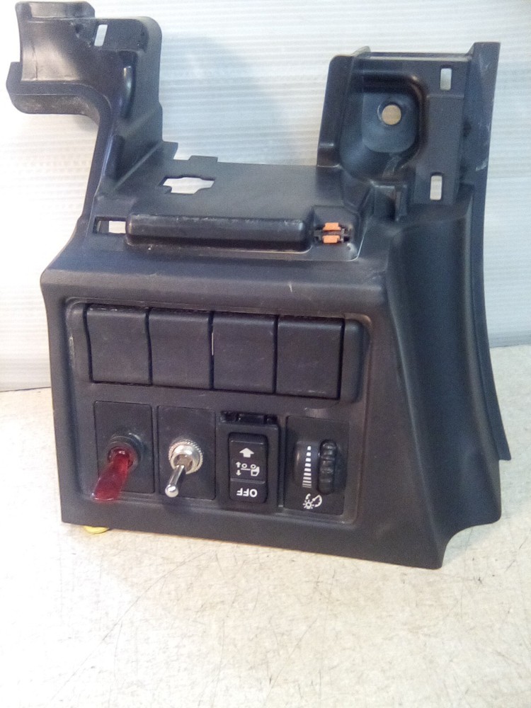 Hino Dash Switch Panel 55446-E003