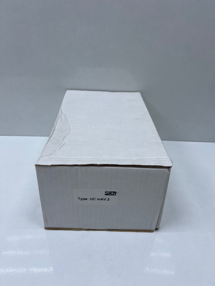 SIKA UC mAV.2 Handheld calibrator / simulator for current and voltage output
