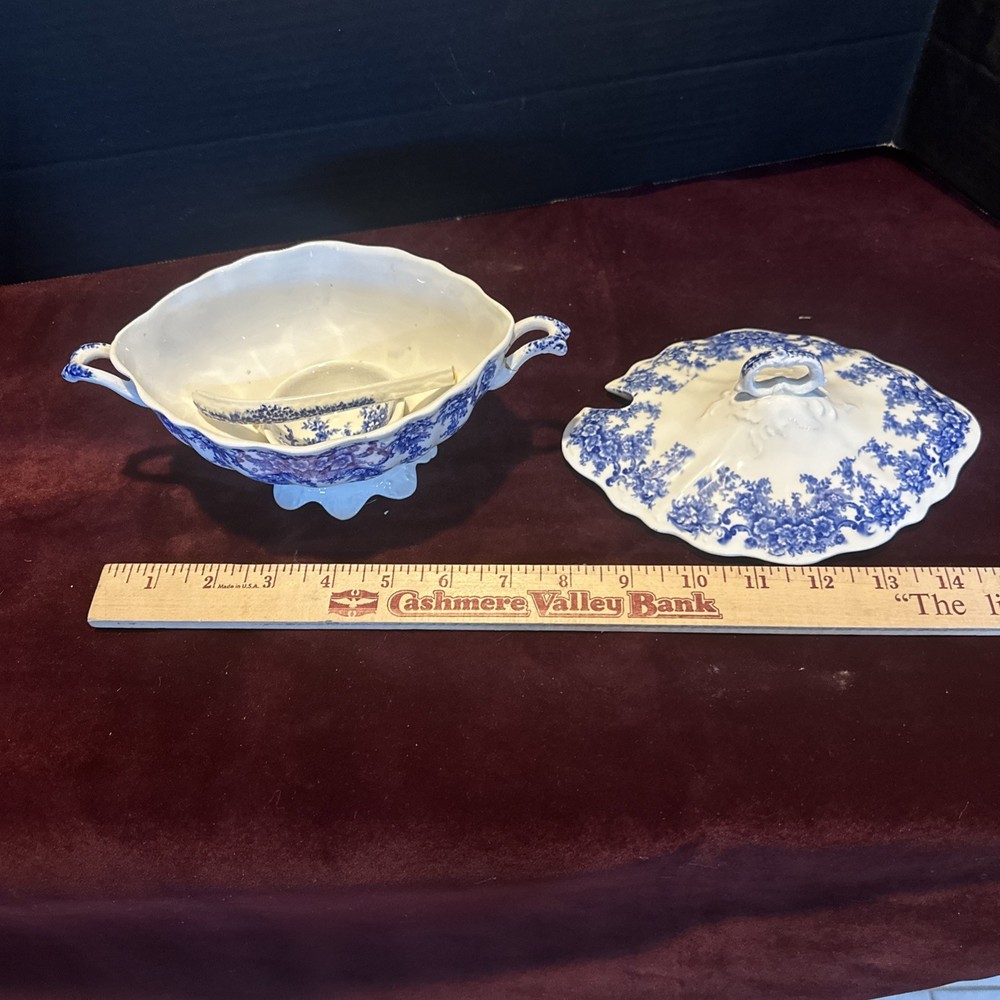 Flo Blue Vintage Covered Server