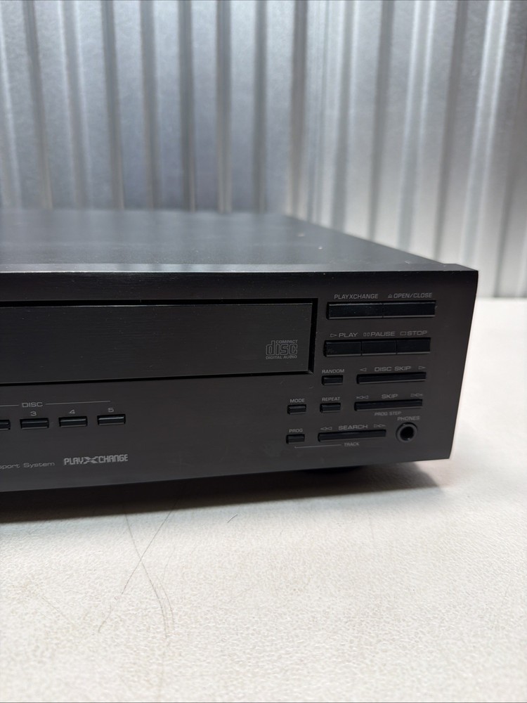 Yamaha CDC-615 Compact Disc CD Player Changer Carousel No Remote - Works!