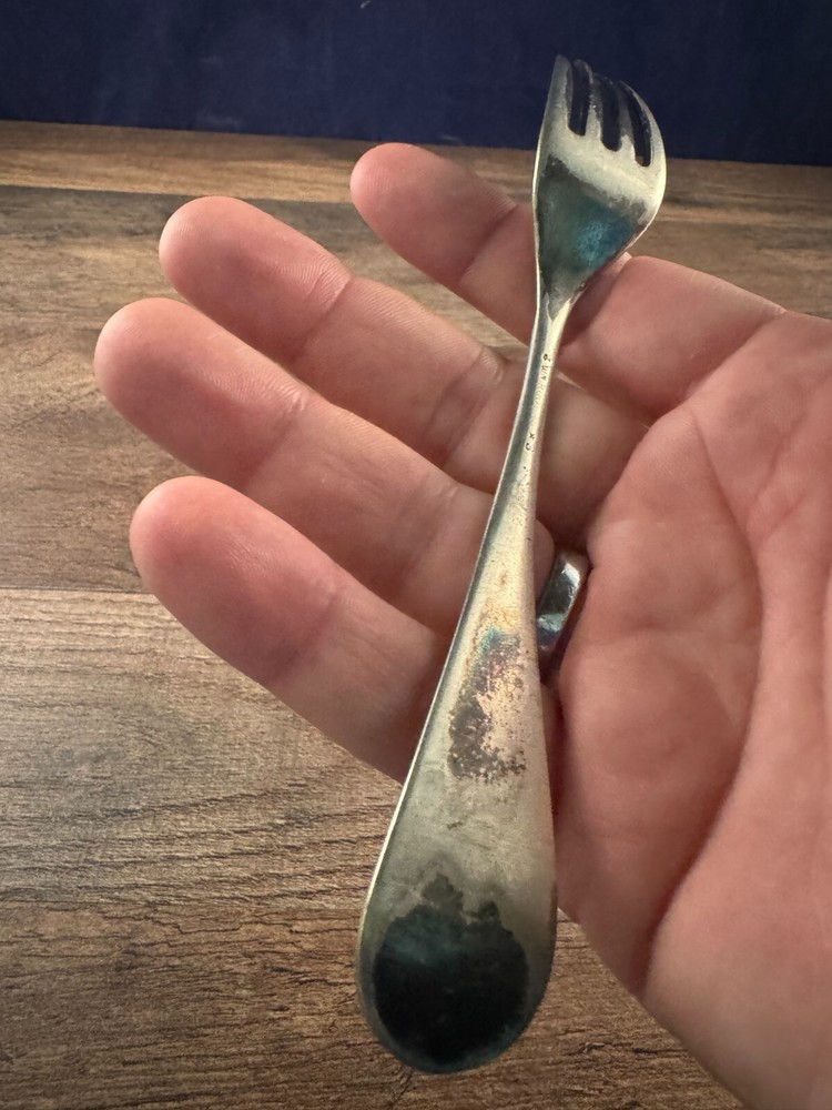 Wm Rogers Silverplated Salad Fork Cardinal Pattern