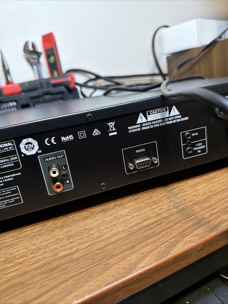 NAD C427 Stereo Tuner - Black