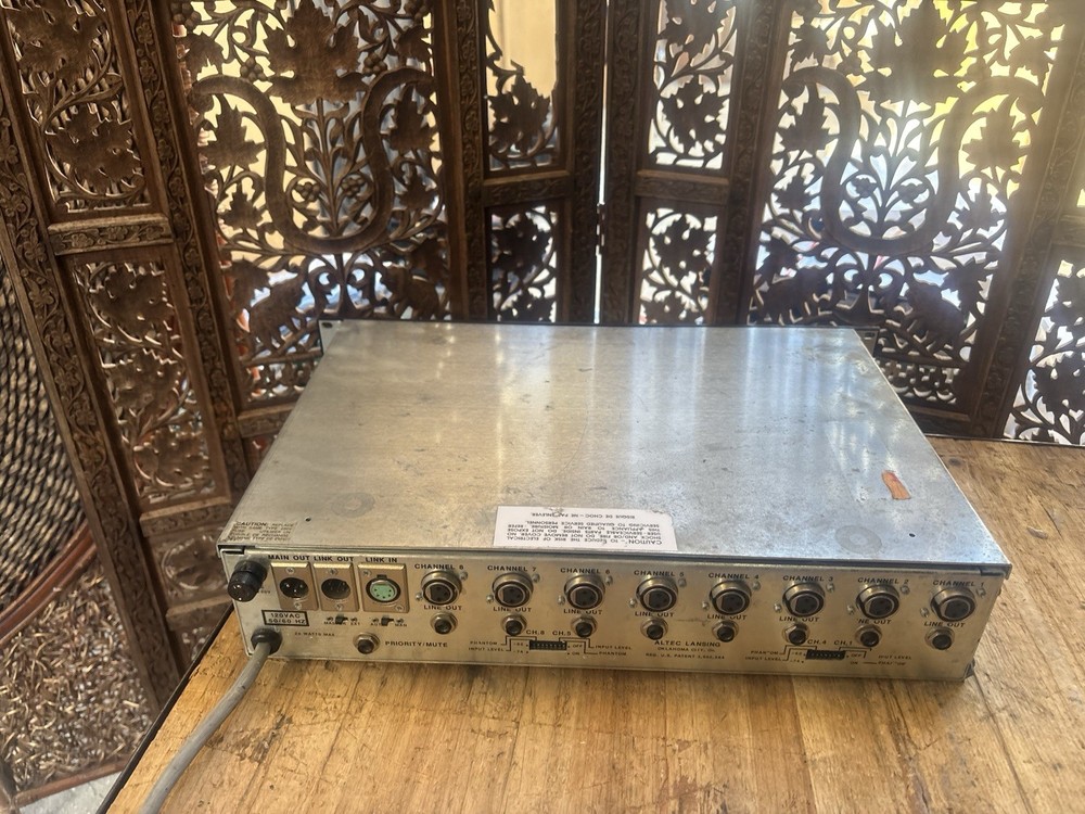 Altec Lansing 1678C 8 Channel Automatic Microphone Mixer