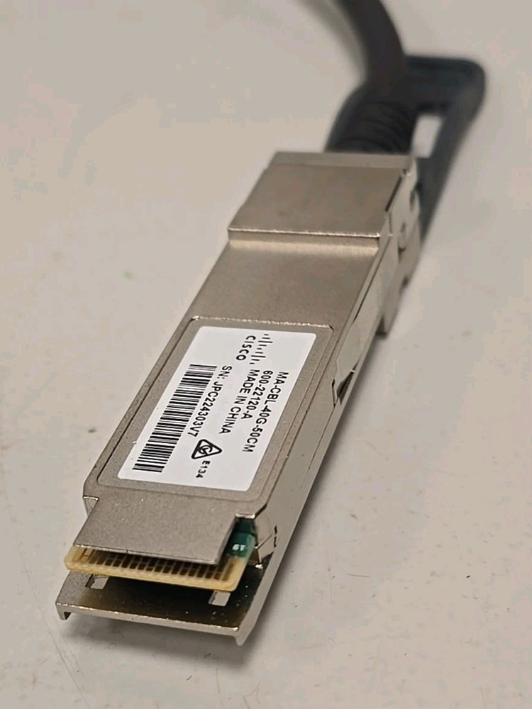 Cisco MA-CBL-40G-50CM Stacking Cable - Black