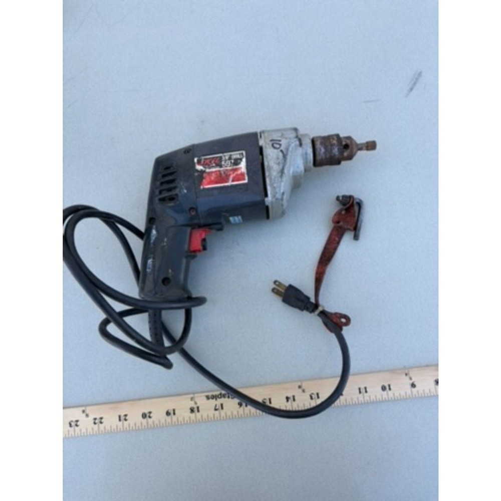 Skil 3/8 Drill 597 reversing
