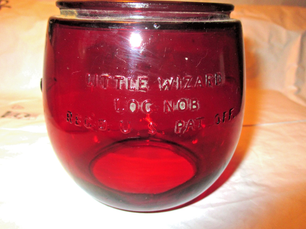 DIETZ~~RED LOC-NOB LITTLE WIZARD LANTERN GLOBE