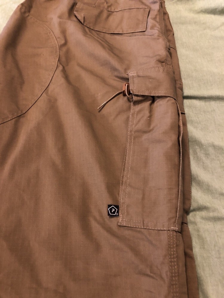 Military Tactical Cargo Pants Size 42
