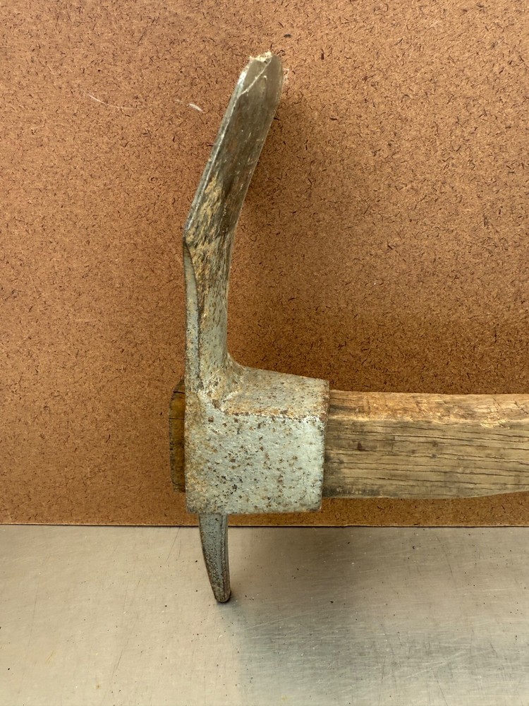 VTG TRUE Plumb FLINT EDGE CARPENTER SHIPWRIGHT LOG CABIN BUILDER POLL PEG ADZE