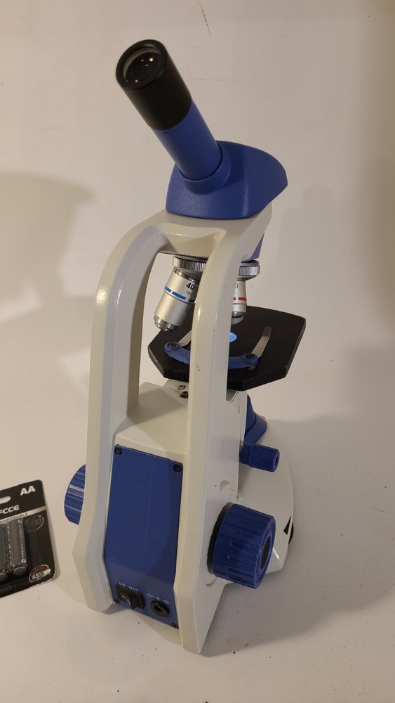 Boreal 2 Microscope MODEL# 1762-06 PRE-OWNED