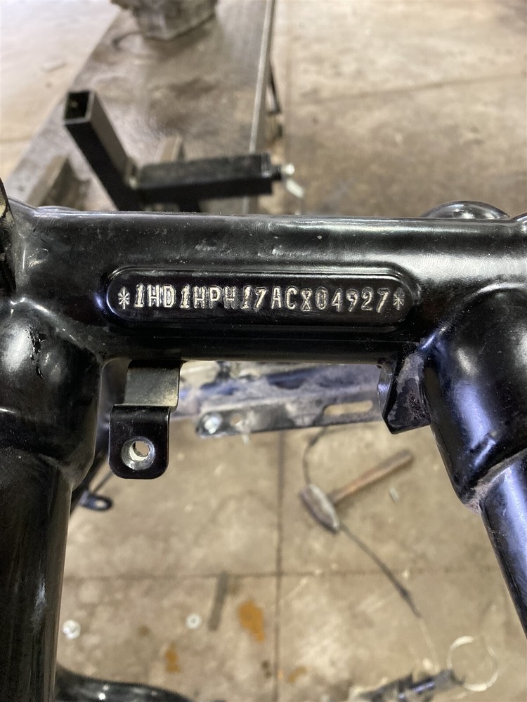 10 Harley Davidson V-Rod Muscle VRSCF frame chassis