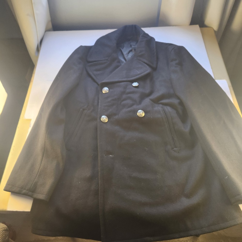 Authentic US Navy Enlisted Man's Pea Coat Issued 1981 Excellent Condition.