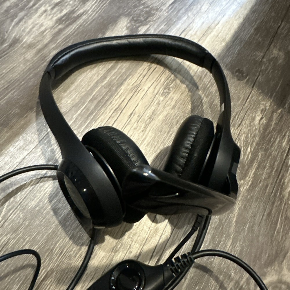 Logitech Logi Headphone Headset Wired Black USB Padded Ears Volume Control