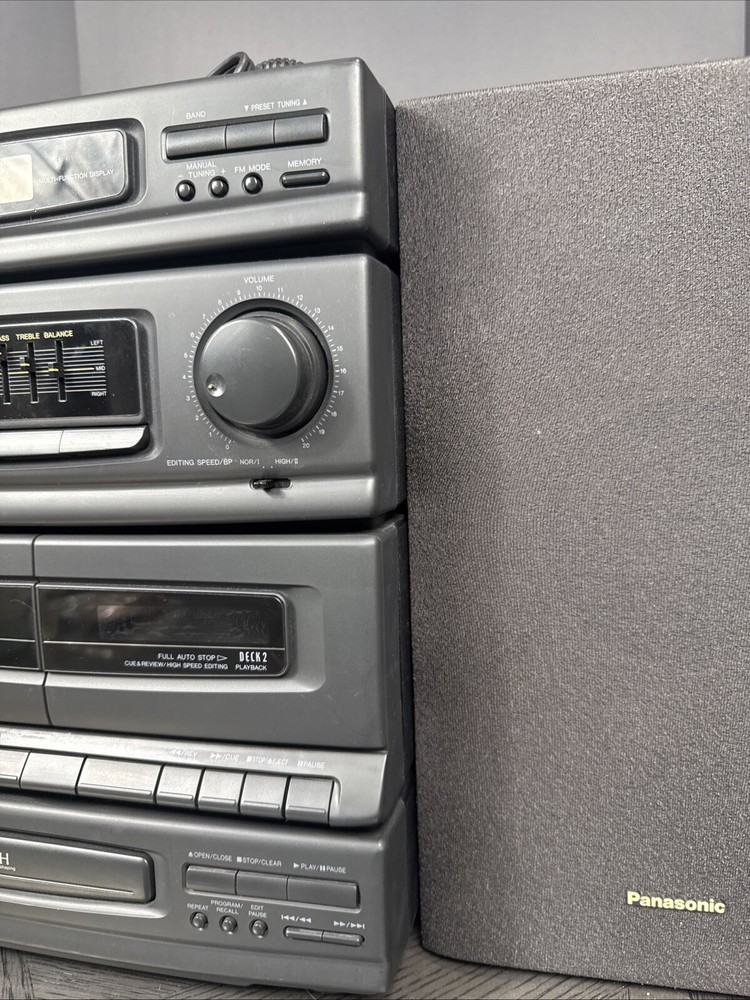 Vintage Panasonic Compact Audio System SA-D102