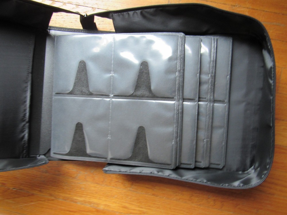 BLACK 400 Disc CD DVD Organizer /Holder Storage Case Bag Amazon Basics