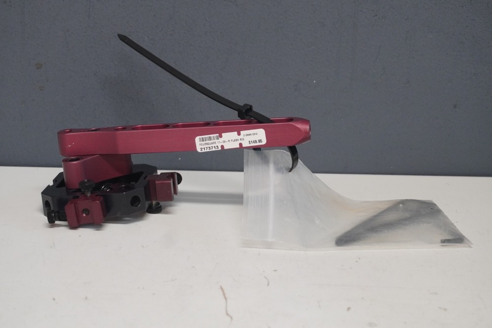 FourSquare 11-09-R Flash Mount