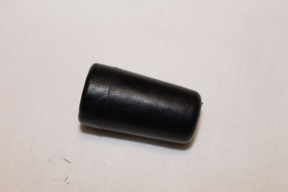 MEANV REPLACEMENT STOPPERS, BLACK