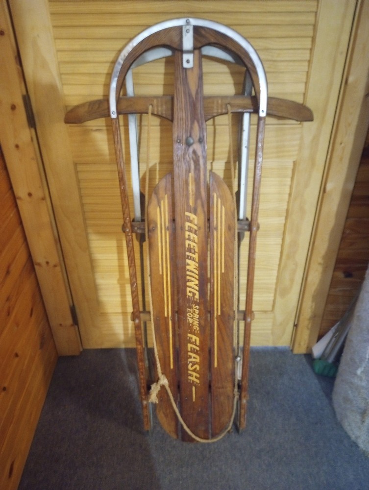 Vintage 1940's Fleetwing Spring-Top Flash Snow Sled