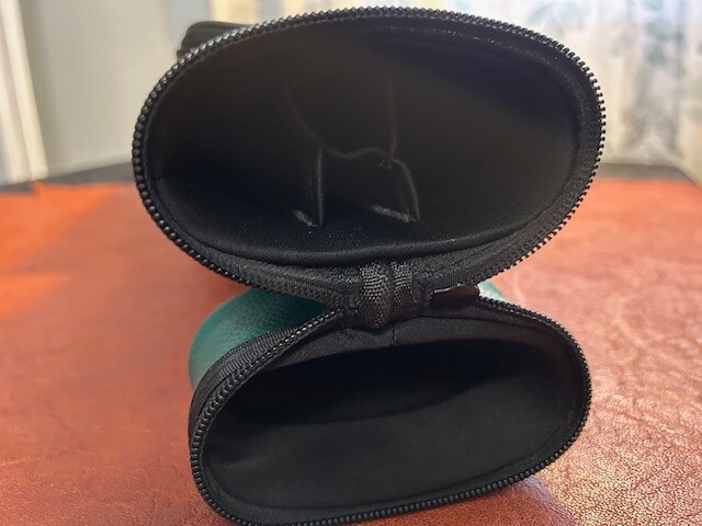 TNT Hard 2x2 Pool Cue Case. Green