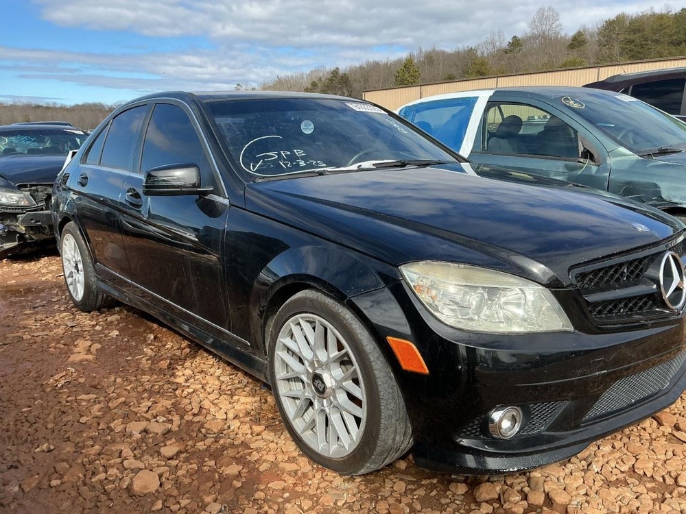 C220 2010 Glove Box 4945510