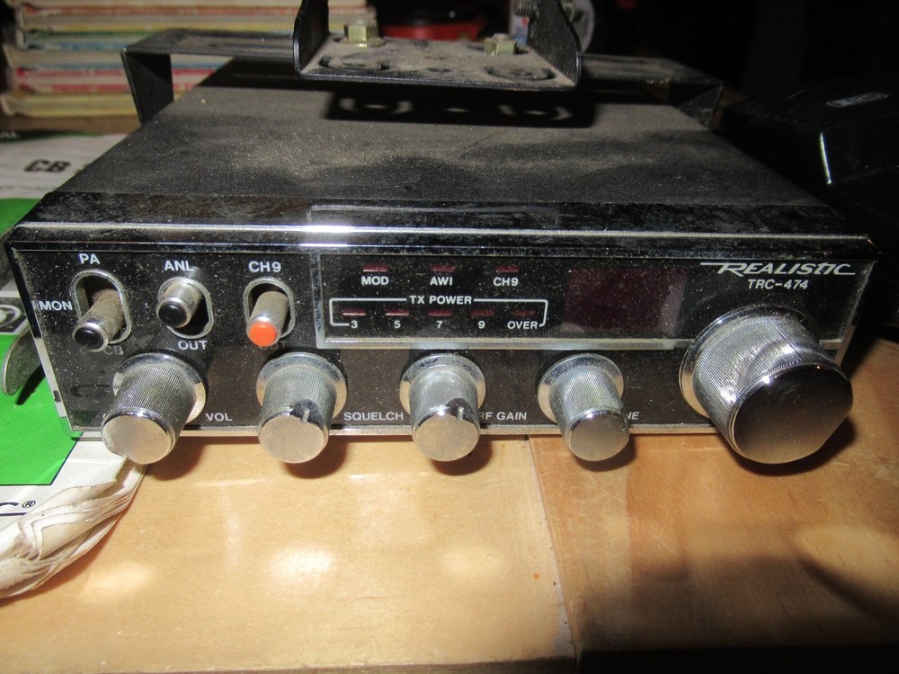 Realistic CB TRC-474 UNTESTED with instructions